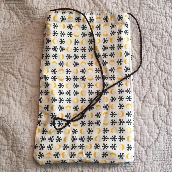 Purse - Picture 2 of 2